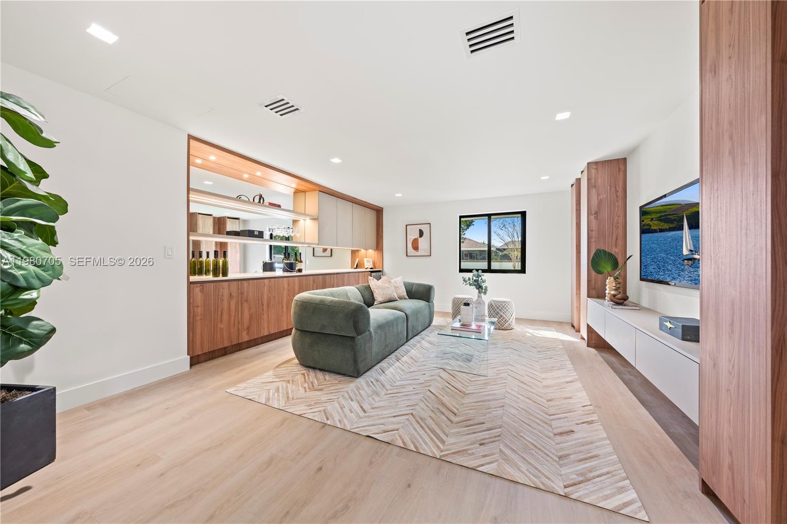 14323 SW 80th Ave Palmetto Bay, FL 33158