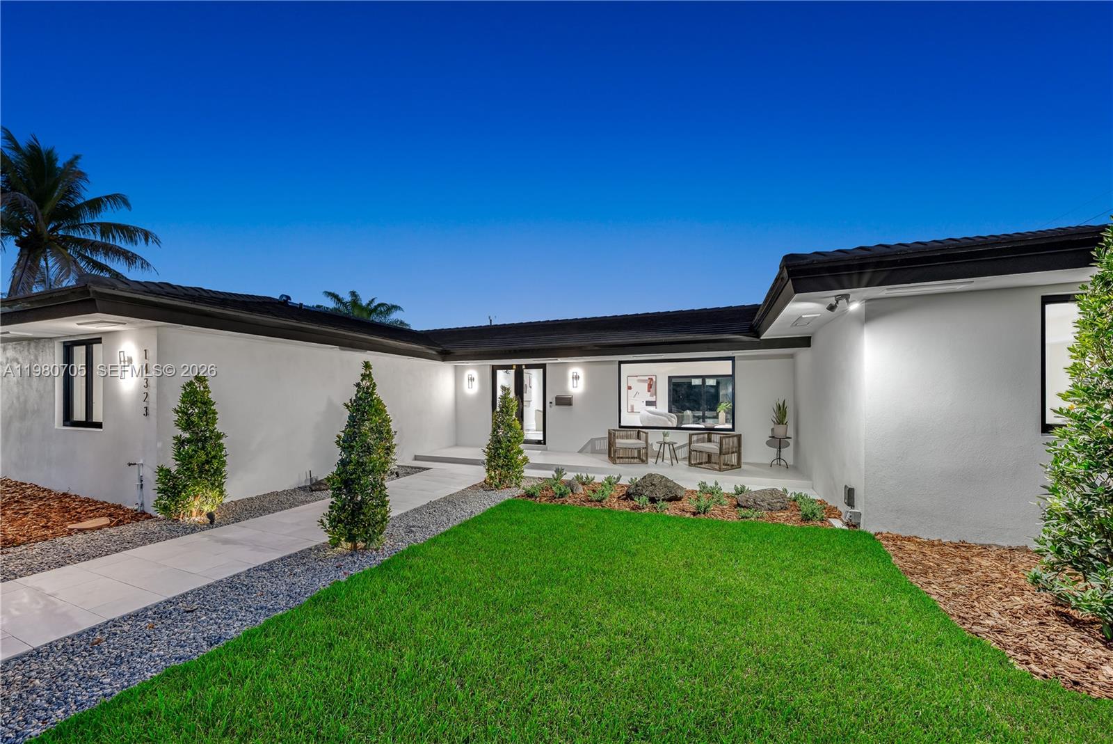 14323 SW 80th Ave Palmetto Bay, FL 33158