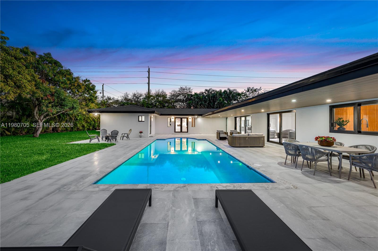 14323 SW 80th Ave Palmetto Bay, FL 33158