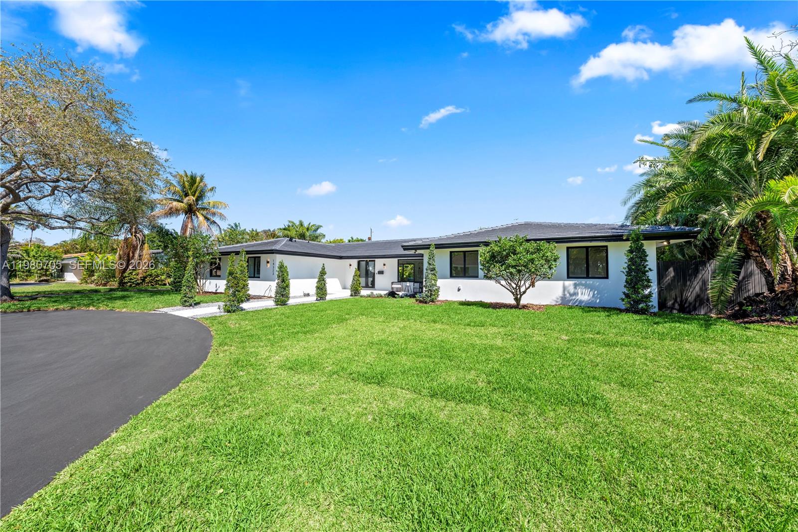 14323 SW 80th Ave Palmetto Bay, FL 33158