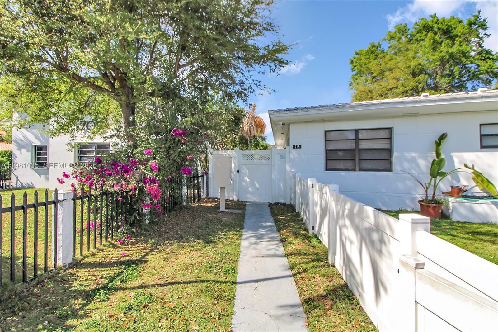 715 NE 92nd St Miami Shores, FL 33138
