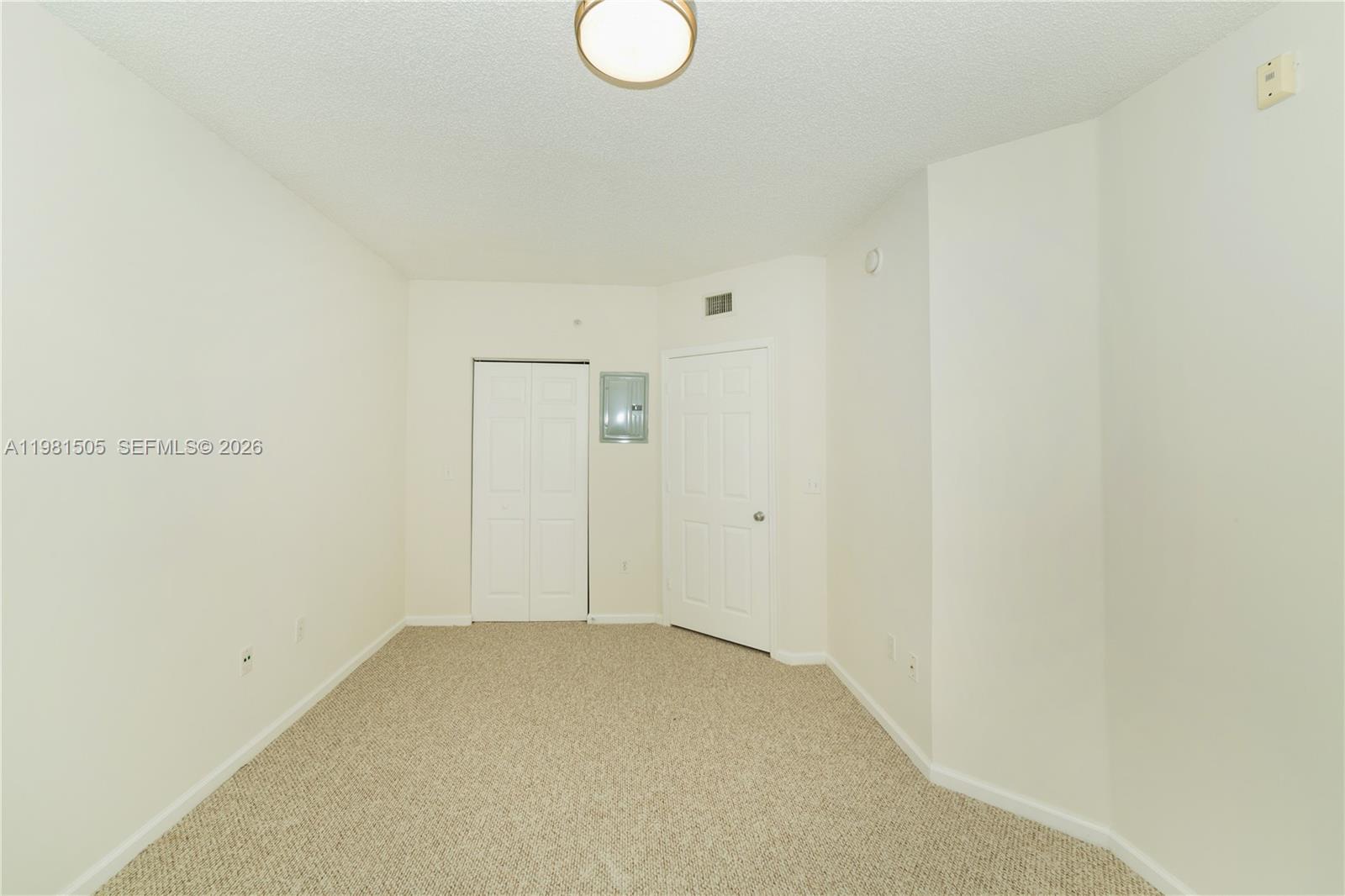 image Porto Bellagio Condo17