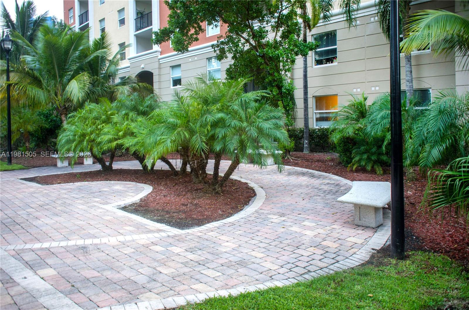 image Porto Bellagio Condo43