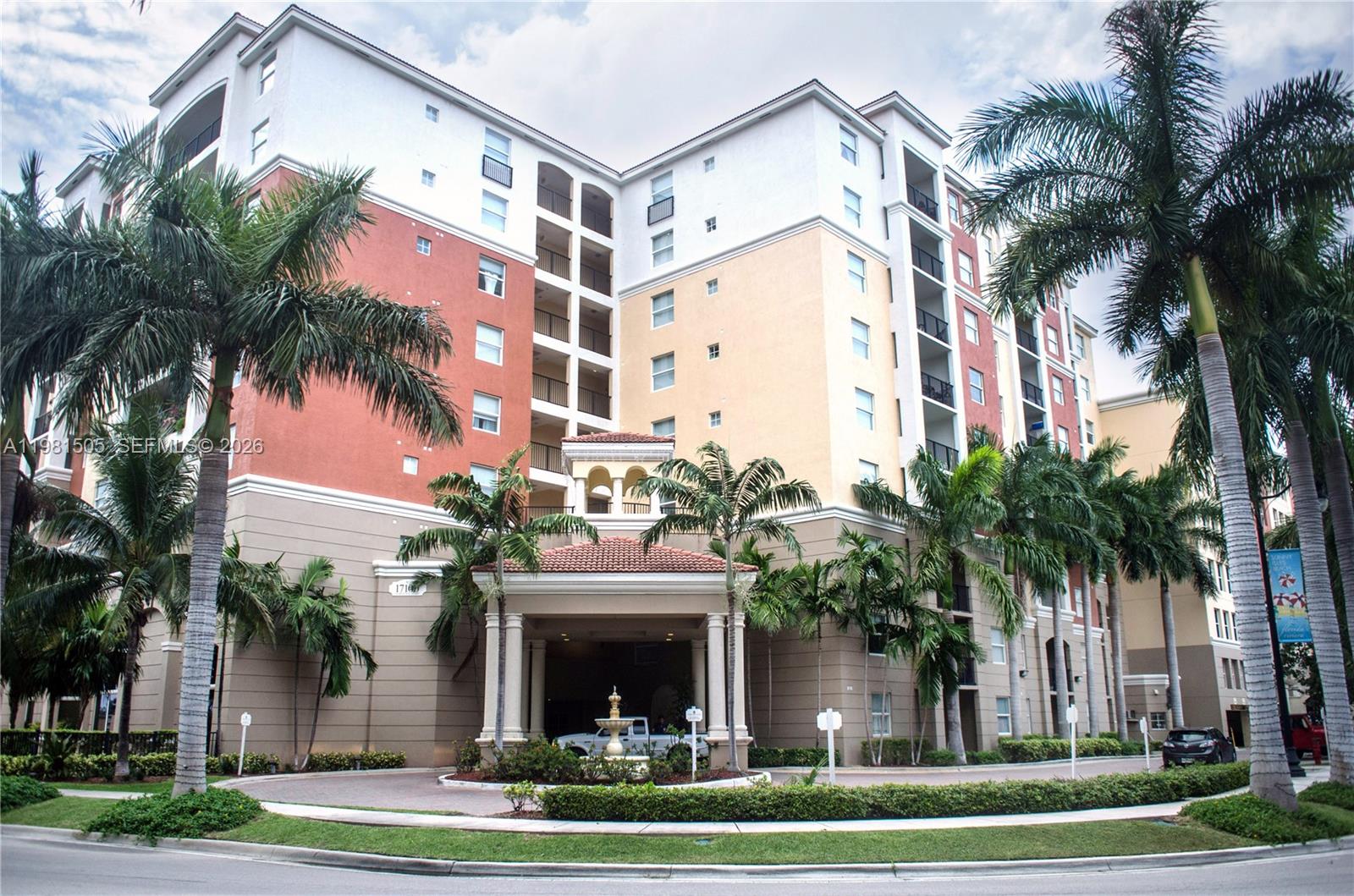 image Porto Bellagio Condo48