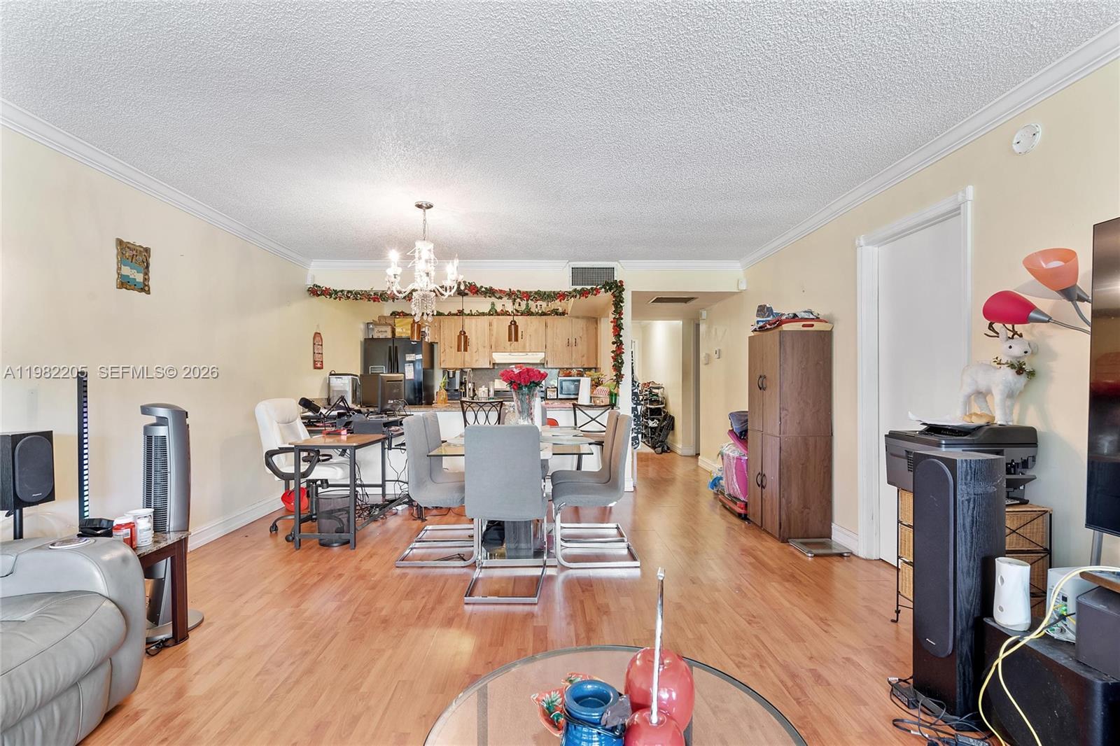 10304 Fairway Rd Pembroke Pines, FL 33026