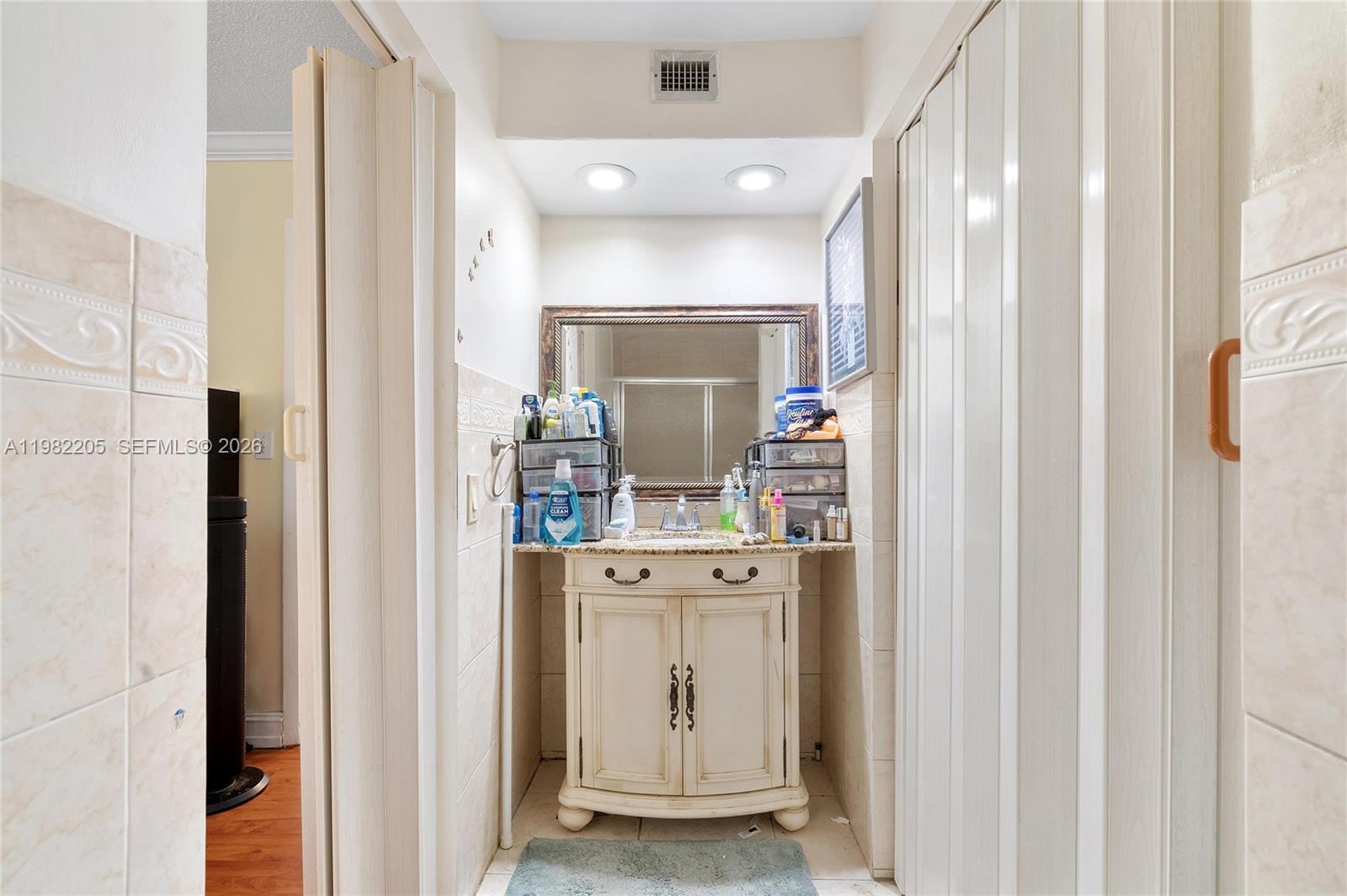 10304 Fairway Rd Pembroke Pines, FL 33026