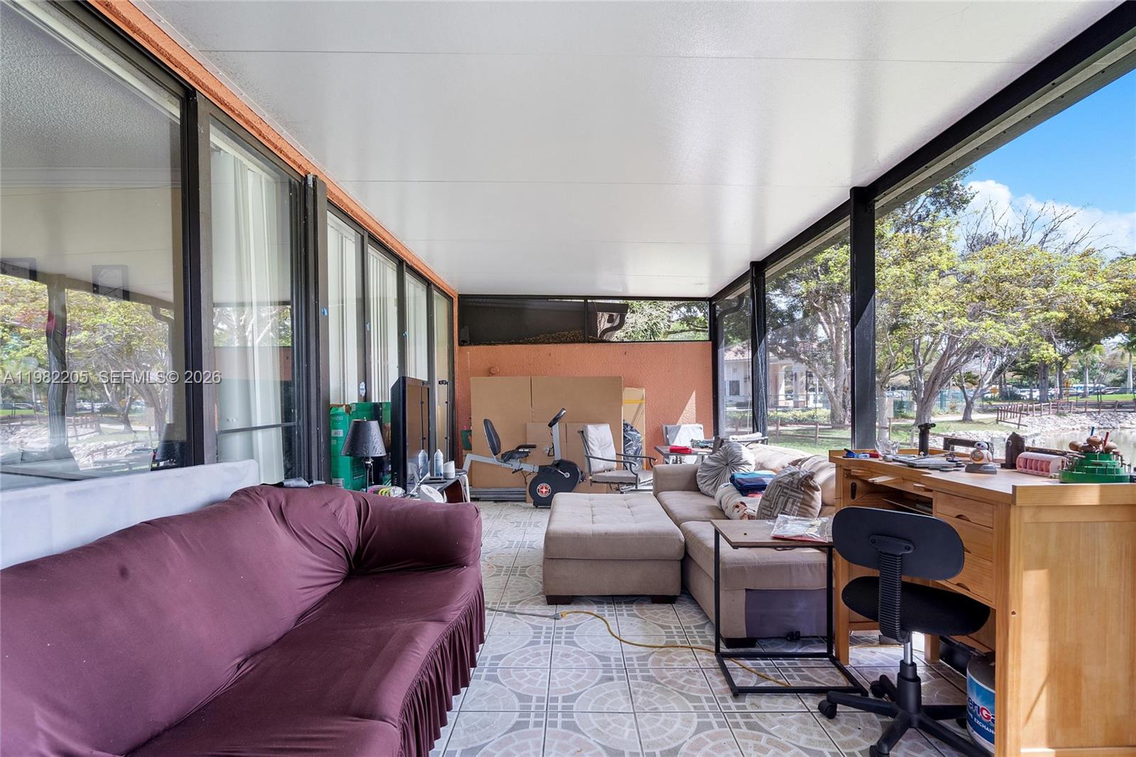 10304 Fairway Rd Pembroke Pines, FL 33026