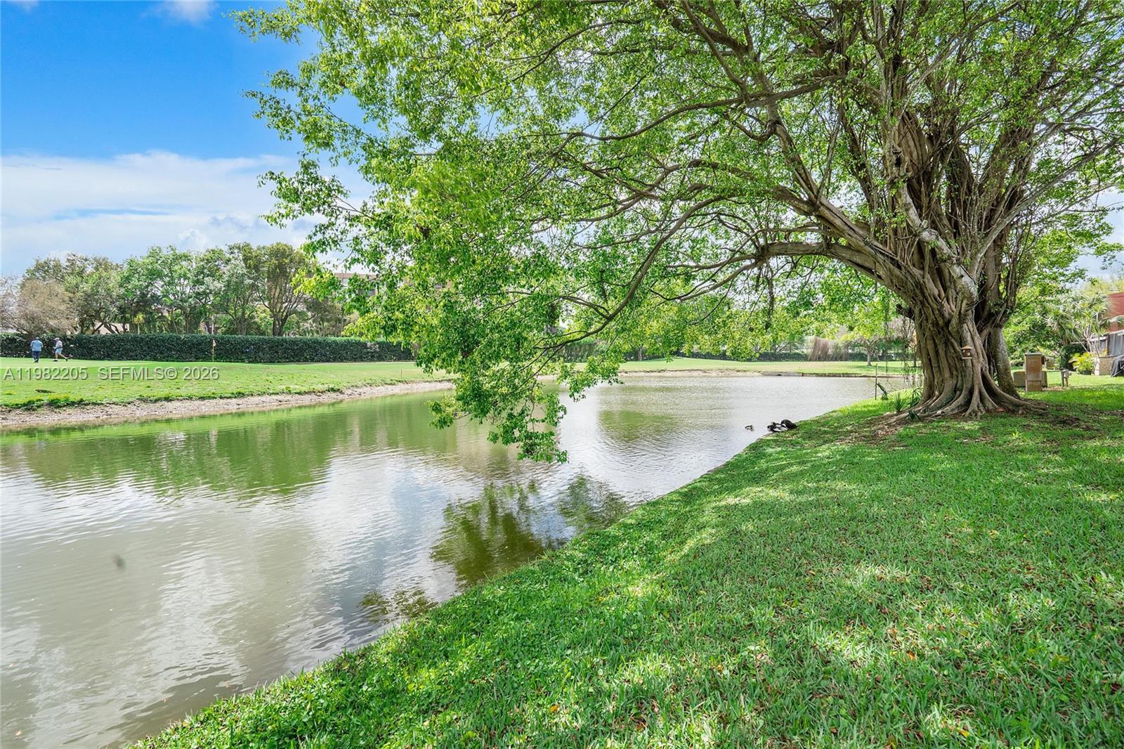 10304 Fairway Rd Pembroke Pines, FL 33026