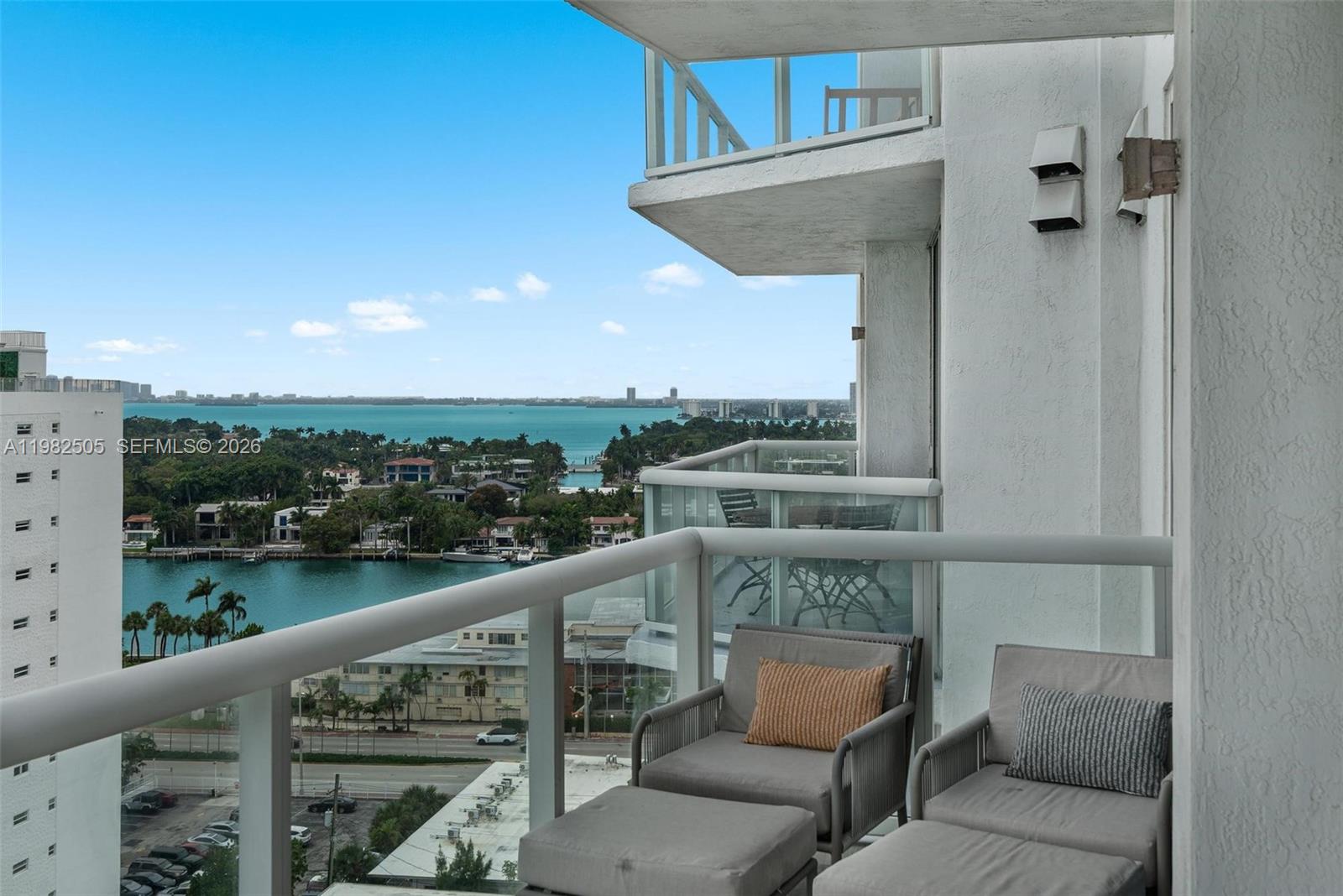 6515 Collins Ave #1507 Miami Beach, FL 33141