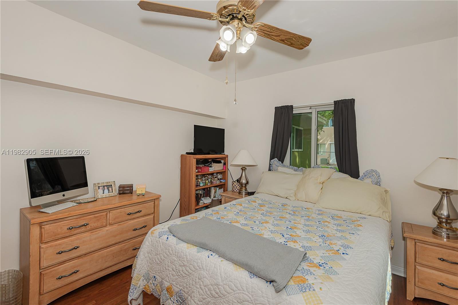 5651 NW 3rd St Miami, FL 33126