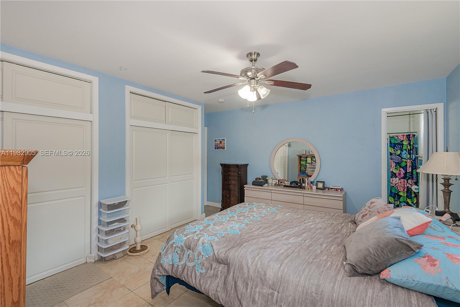 5651 NW 3rd St Miami, FL 33126