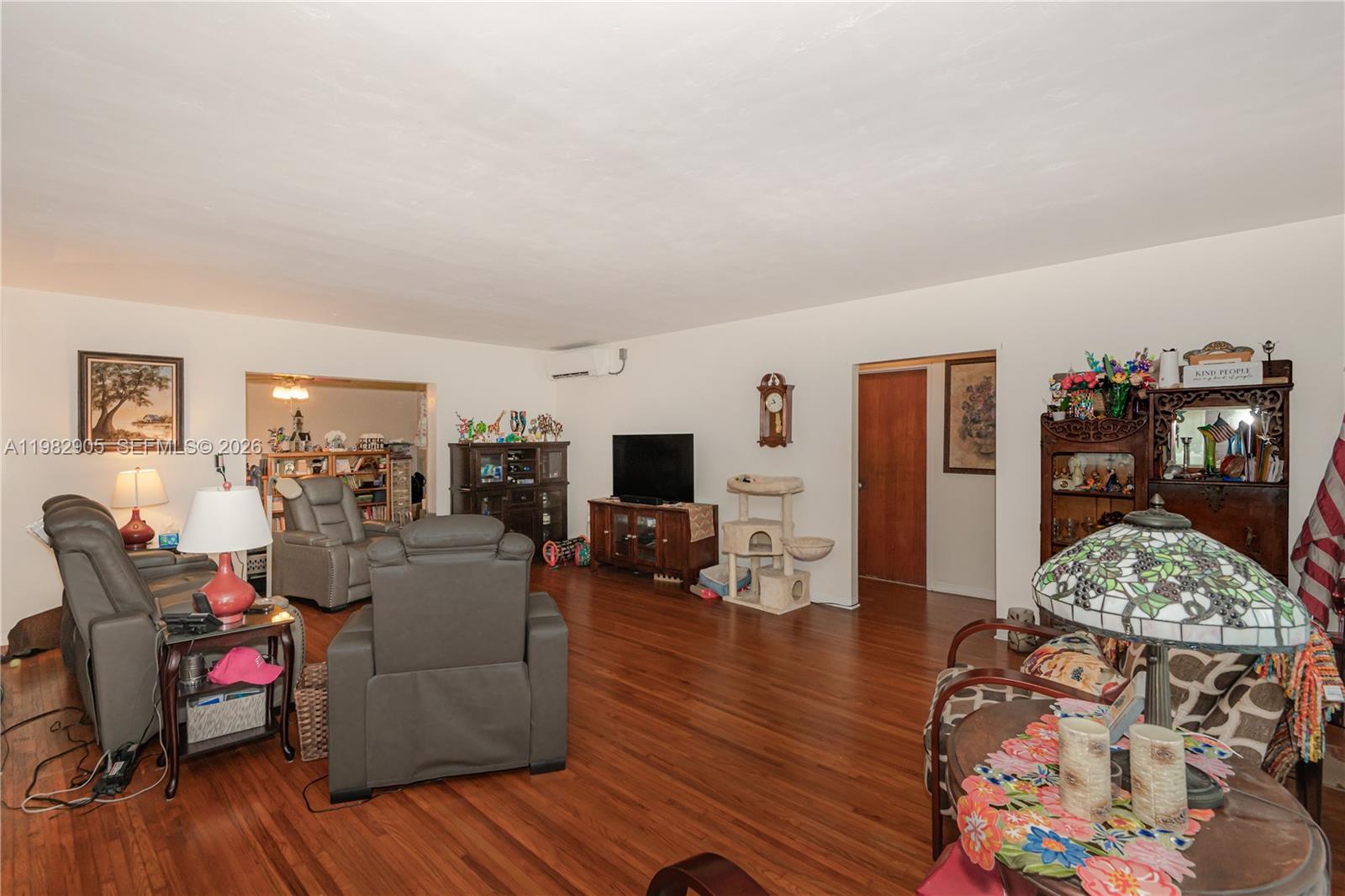 5651 NW 3rd St Miami, FL 33126