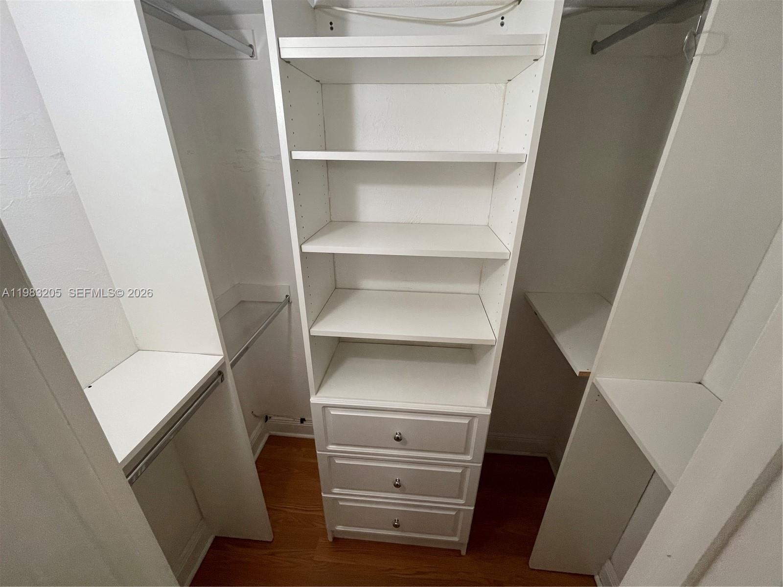 19390 Collins Ave #122 Sunny Isles Beach, FL 33160