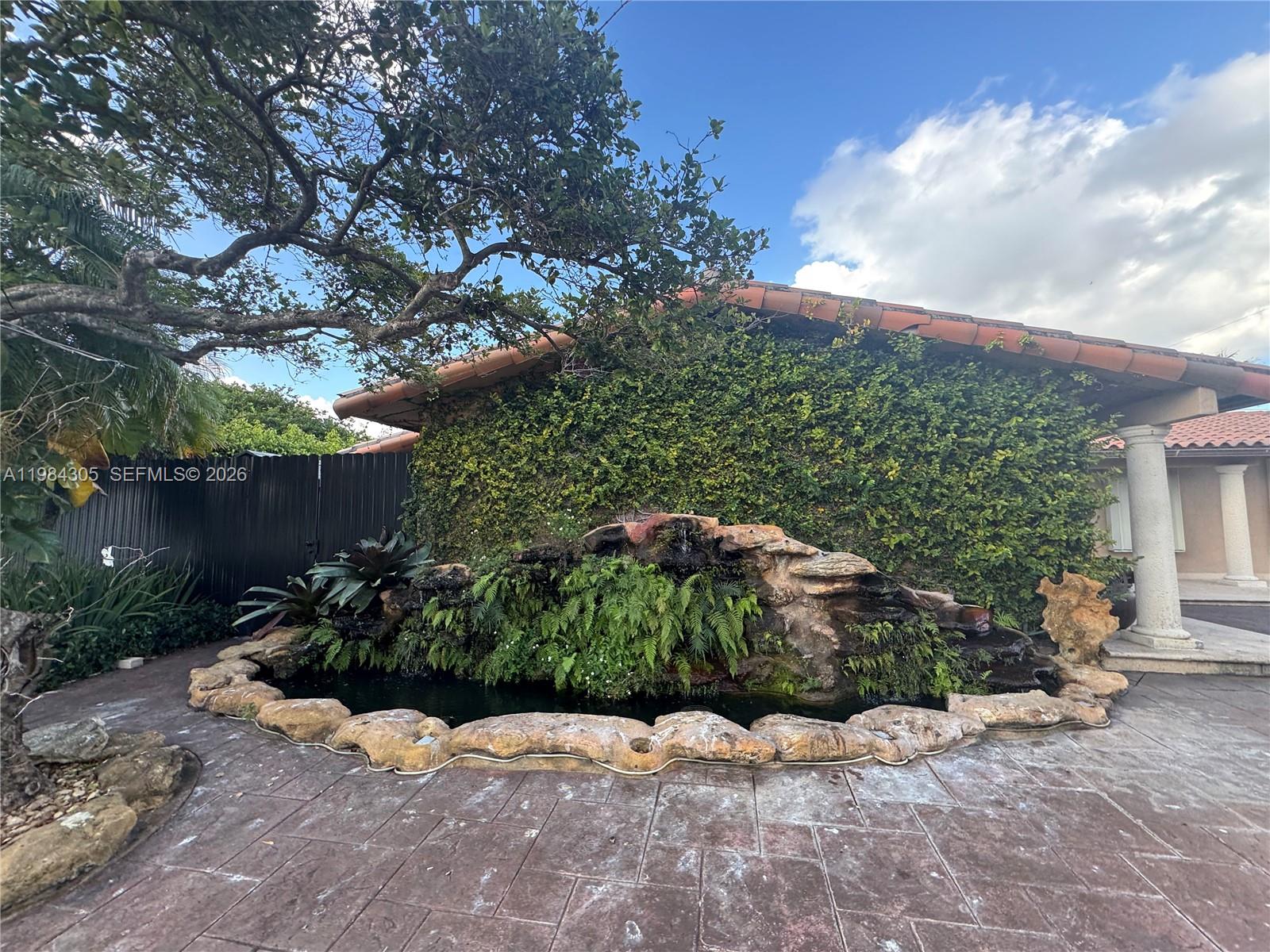 12545 SW 31st Ter Miami, FL 33175