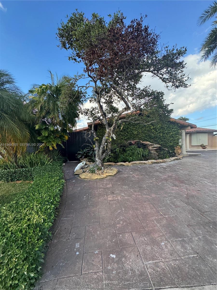 12545 SW 31st Ter Miami, FL 33175