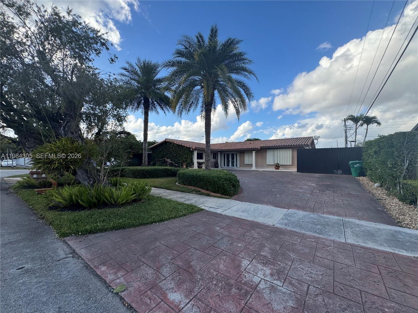 12545 SW 31st Ter Miami, FL 33175