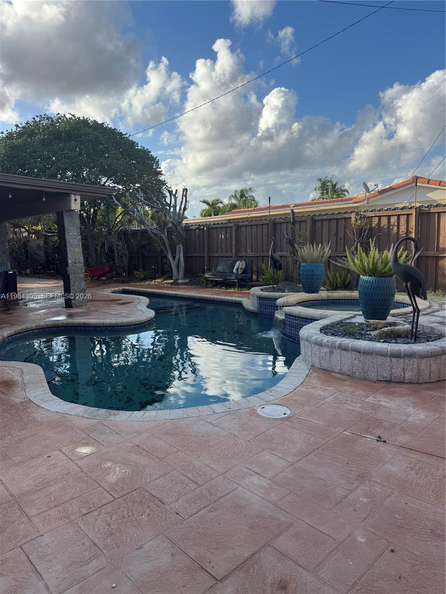 12545 SW 31st Ter Miami, FL 33175