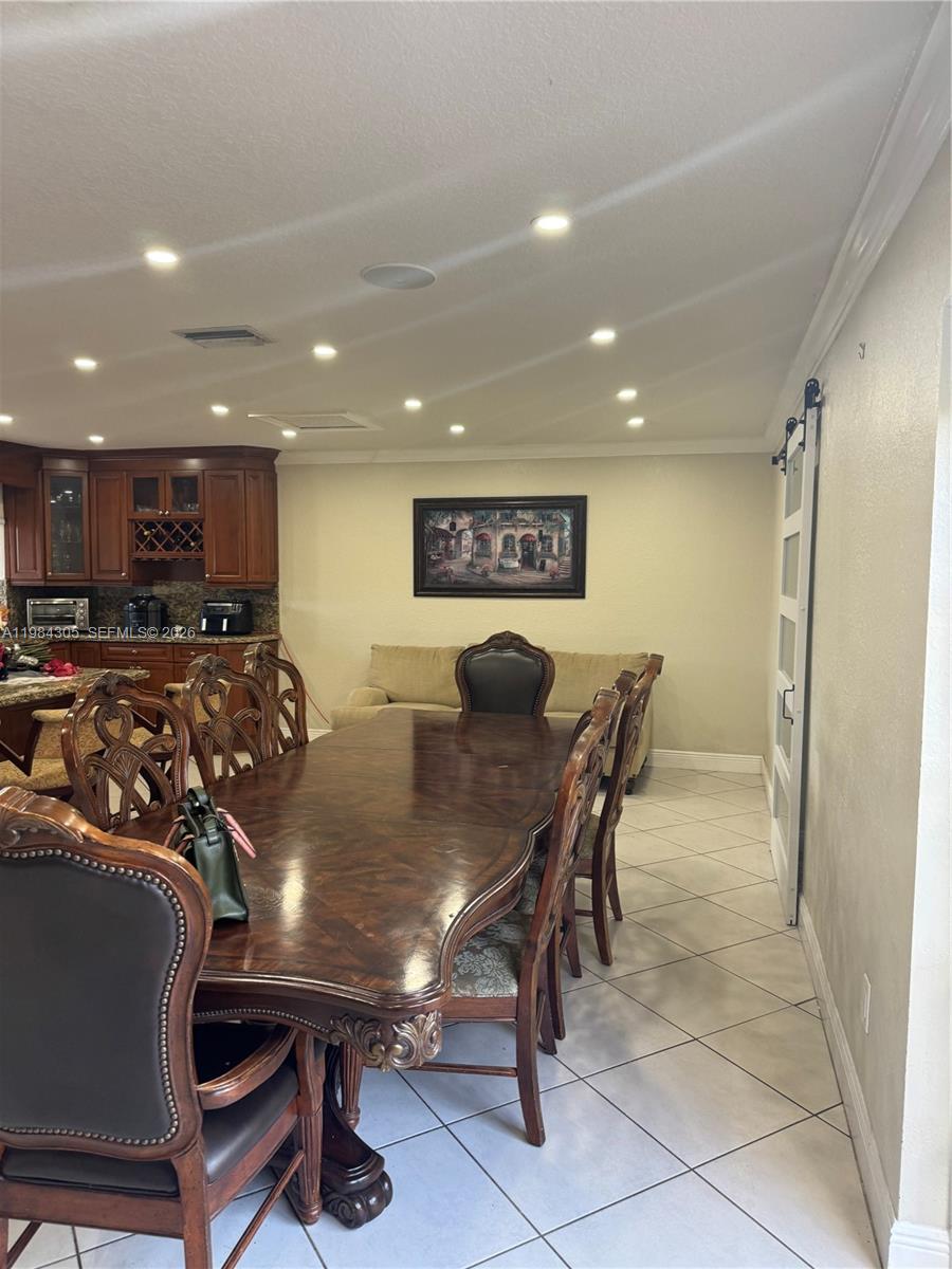 12545 SW 31st Ter Miami, FL 33175