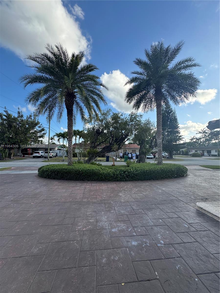12545 SW 31st Ter Miami, FL 33175