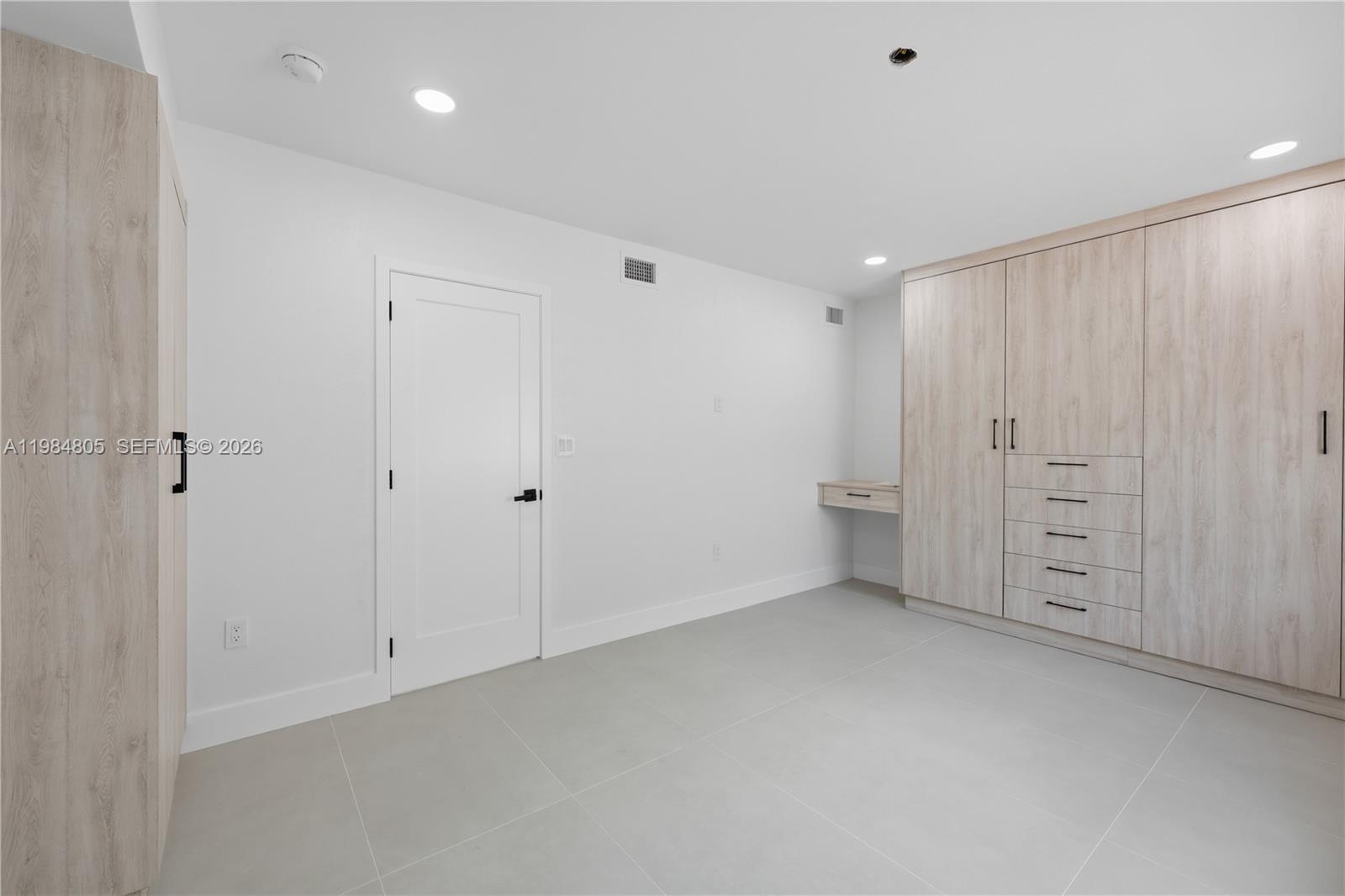 10910 NE 9th Ct Biscayne Park, FL 33161