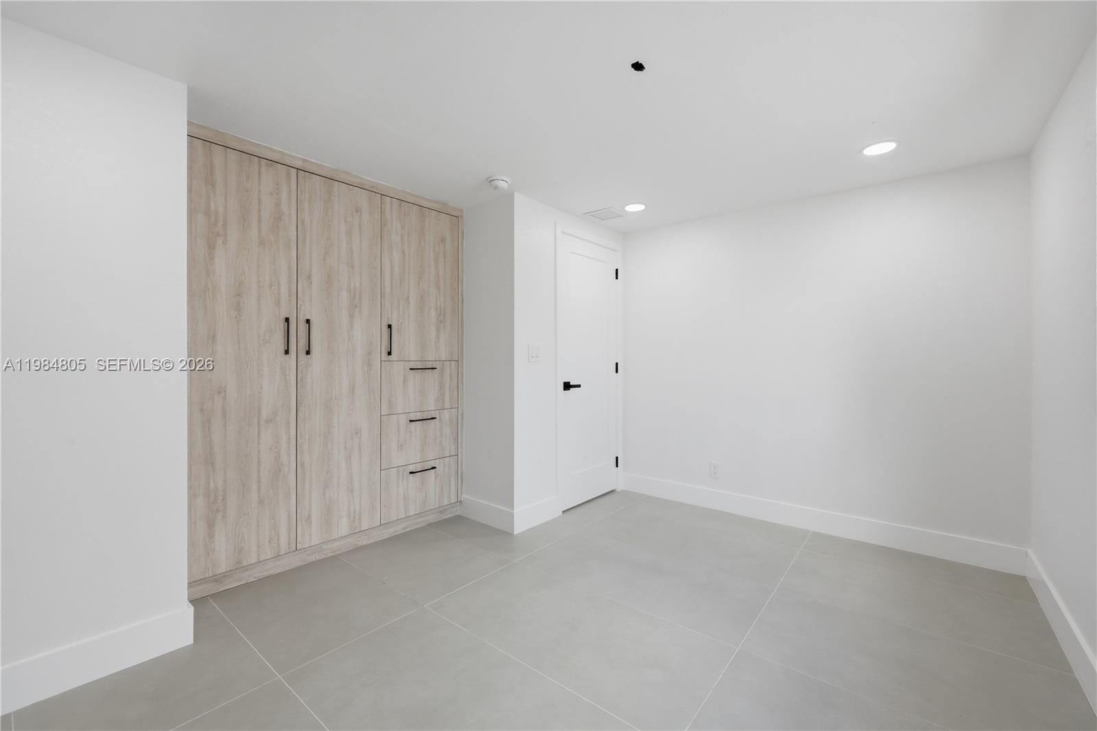 10910 NE 9th Ct Biscayne Park, FL 33161