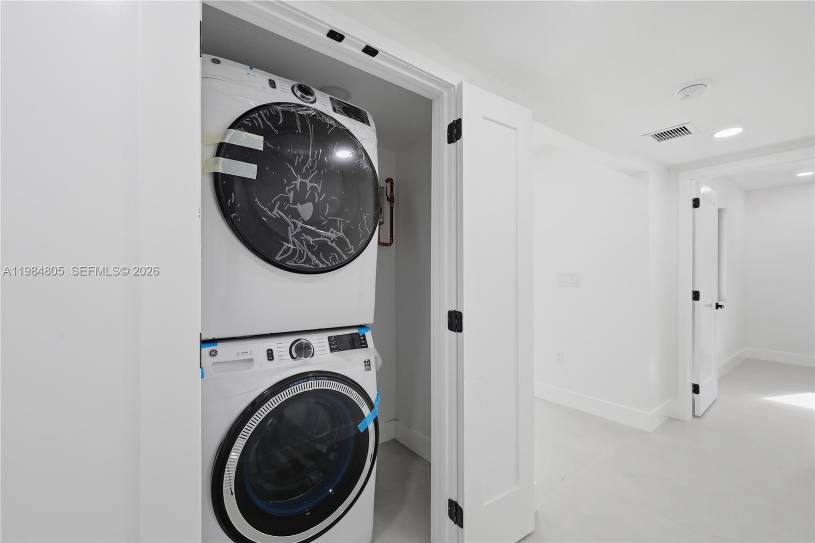 10910 NE 9th Ct Biscayne Park, FL 33161