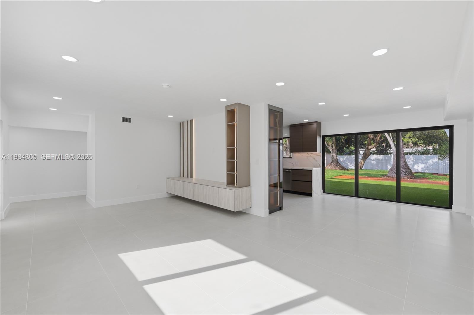 10910 NE 9th Ct Biscayne Park, FL 33161