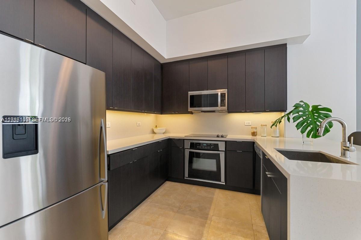 1805 Ponce De Leon Blvd #616 Coral Gables, FL 33134