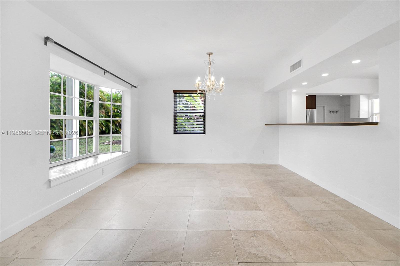 6900 SW 104th St Pinecrest, FL 33156