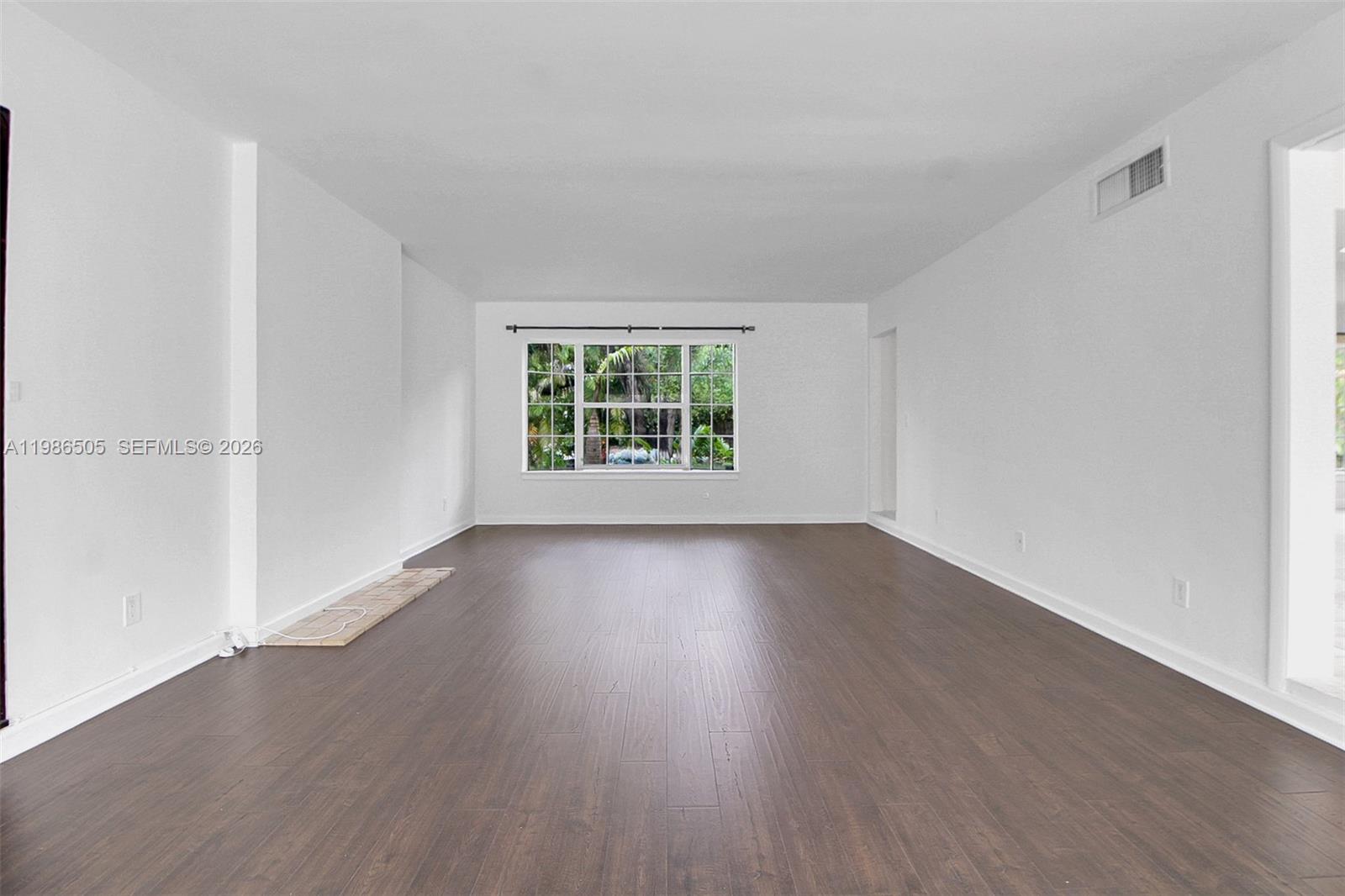 6900 SW 104th St Pinecrest, FL 33156