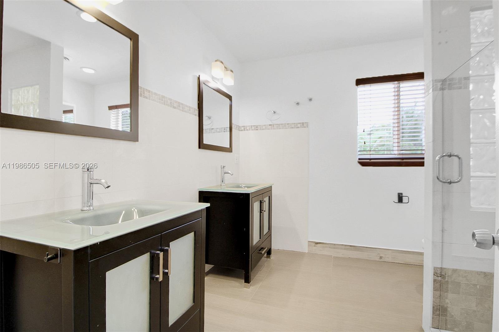 6900 SW 104th St Pinecrest, FL 33156