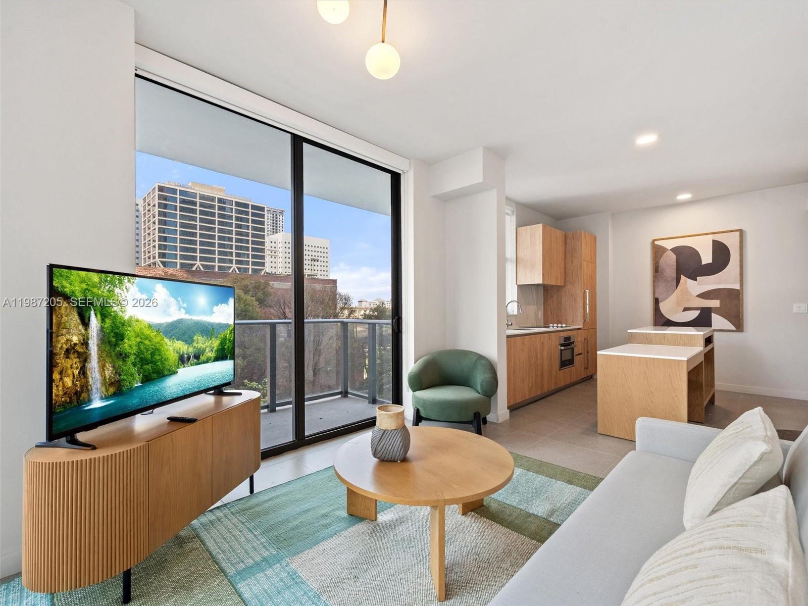 11 NE 6th St #301 Miami, FL 33132