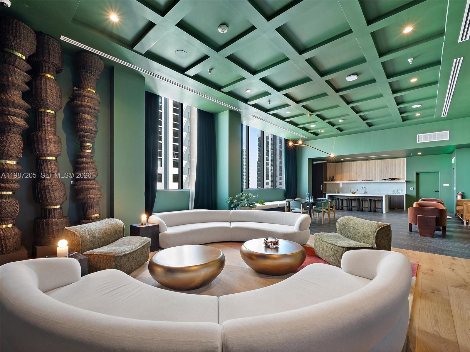 11 NE 6th St #301 Miami, FL 33132