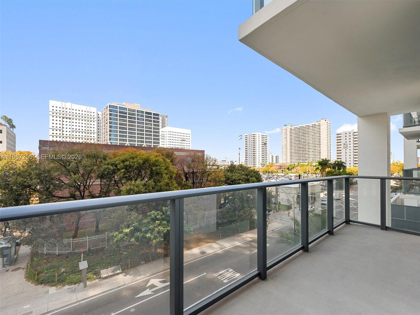 11 NE 6th St #301 Miami, FL 33132