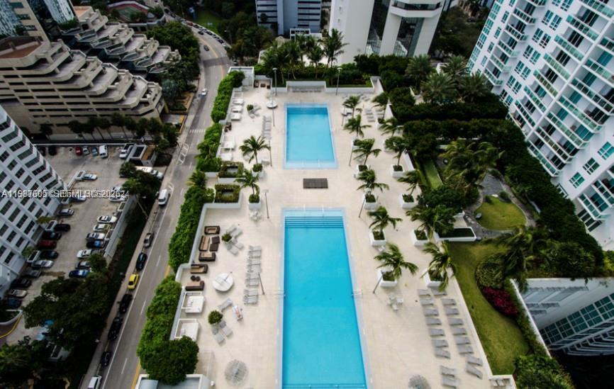 image The Plaza on Brickell East9