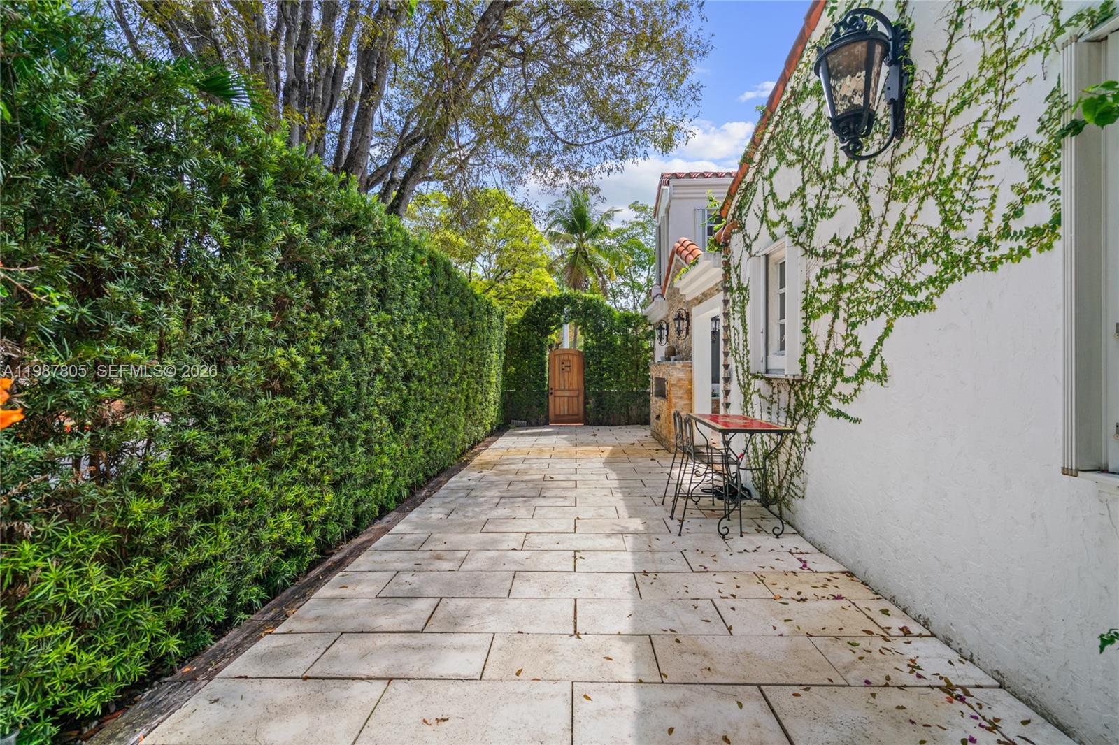 1900 Pizarro St Coral Gables, FL 33134