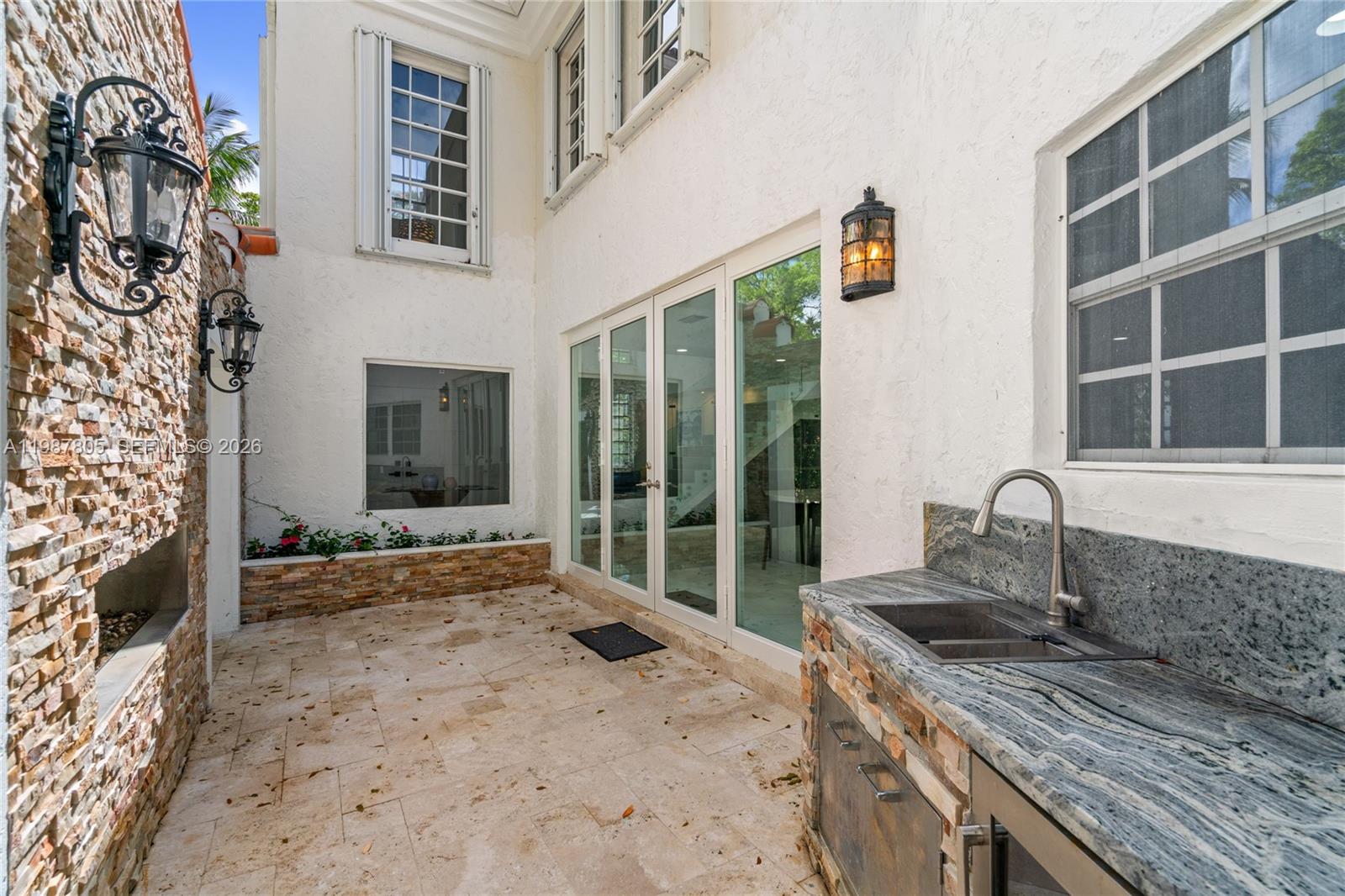 1900 Pizarro St Coral Gables, FL 33134