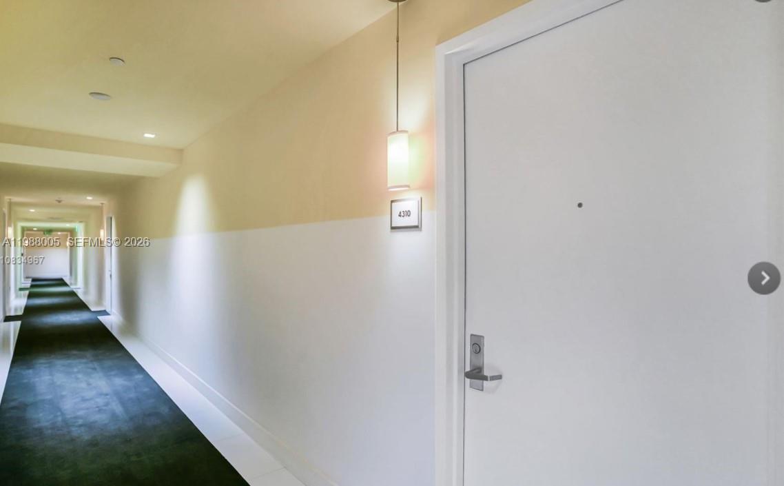 image Icon Brickell I14