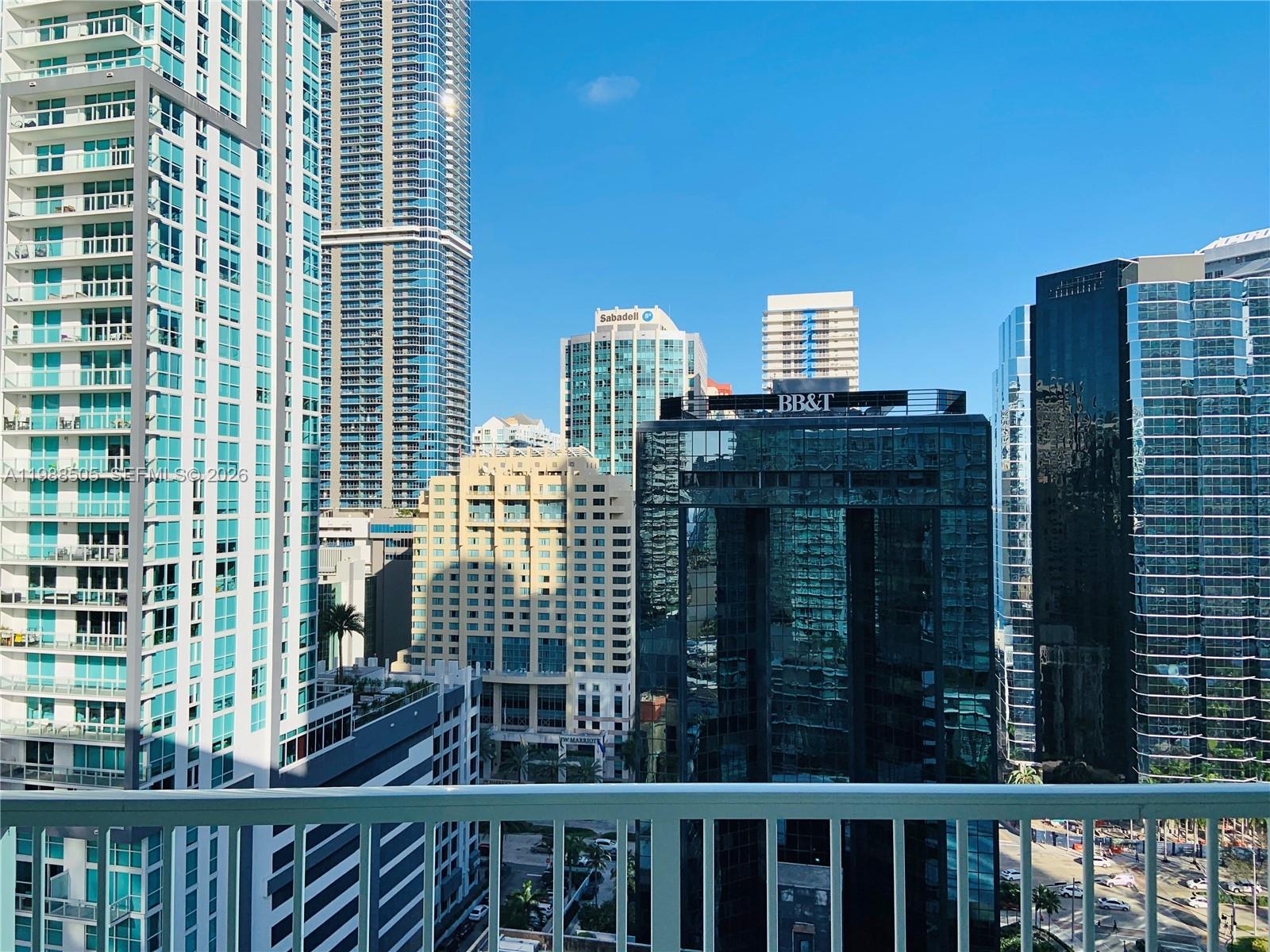 image Vue at Brickell24