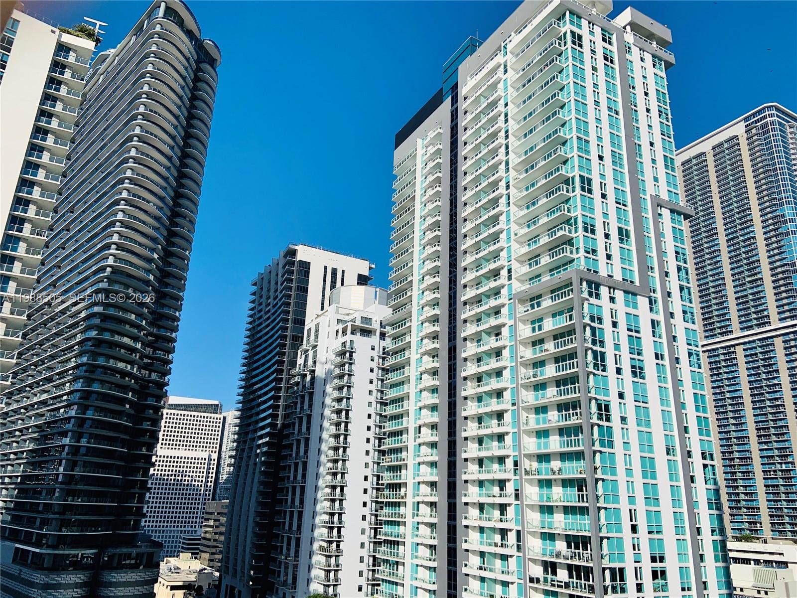 image Vue at Brickell28