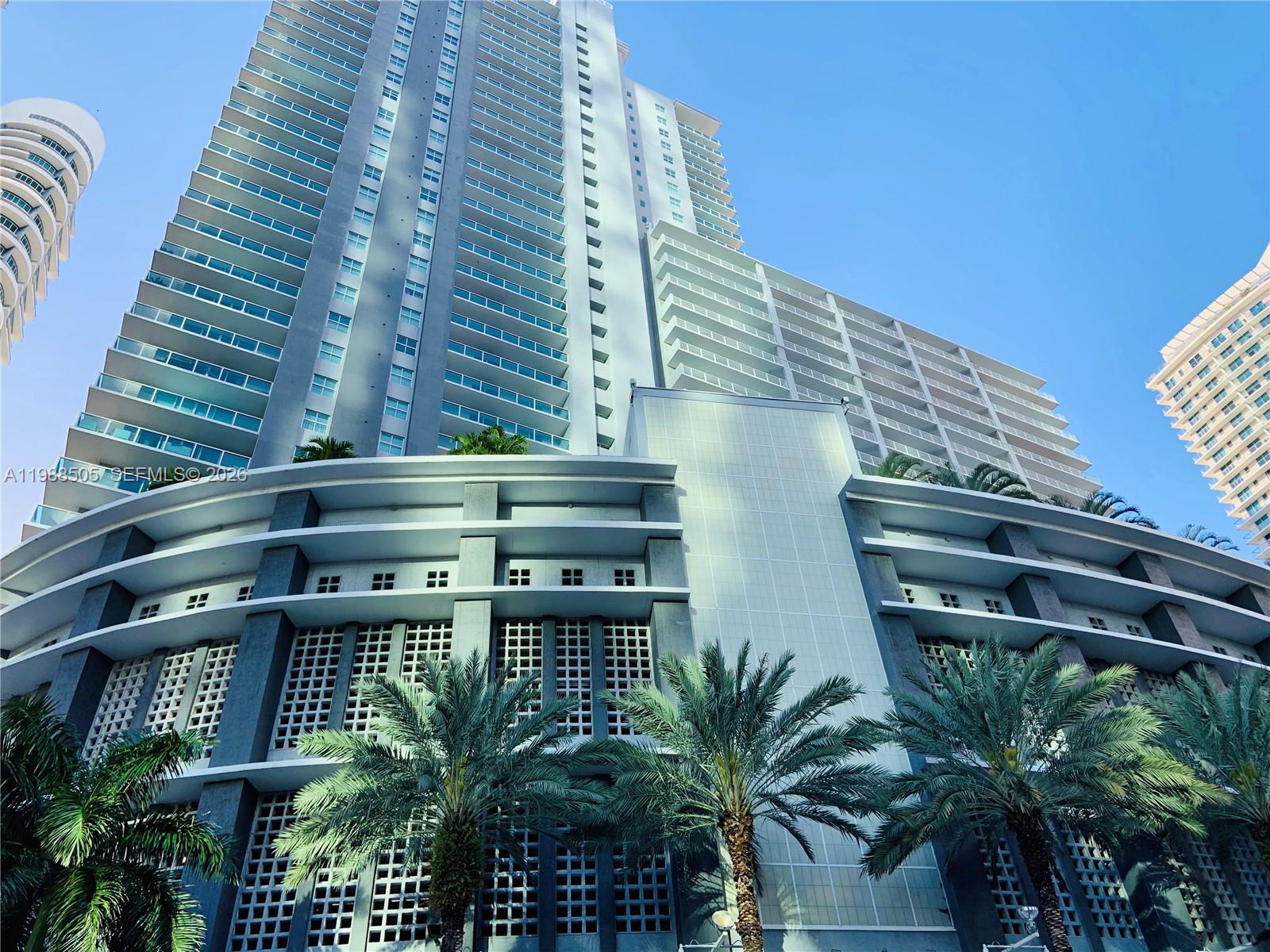 image Vue at Brickell35