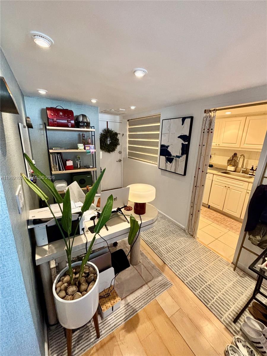 image Mirador 1000 (South Tower)1