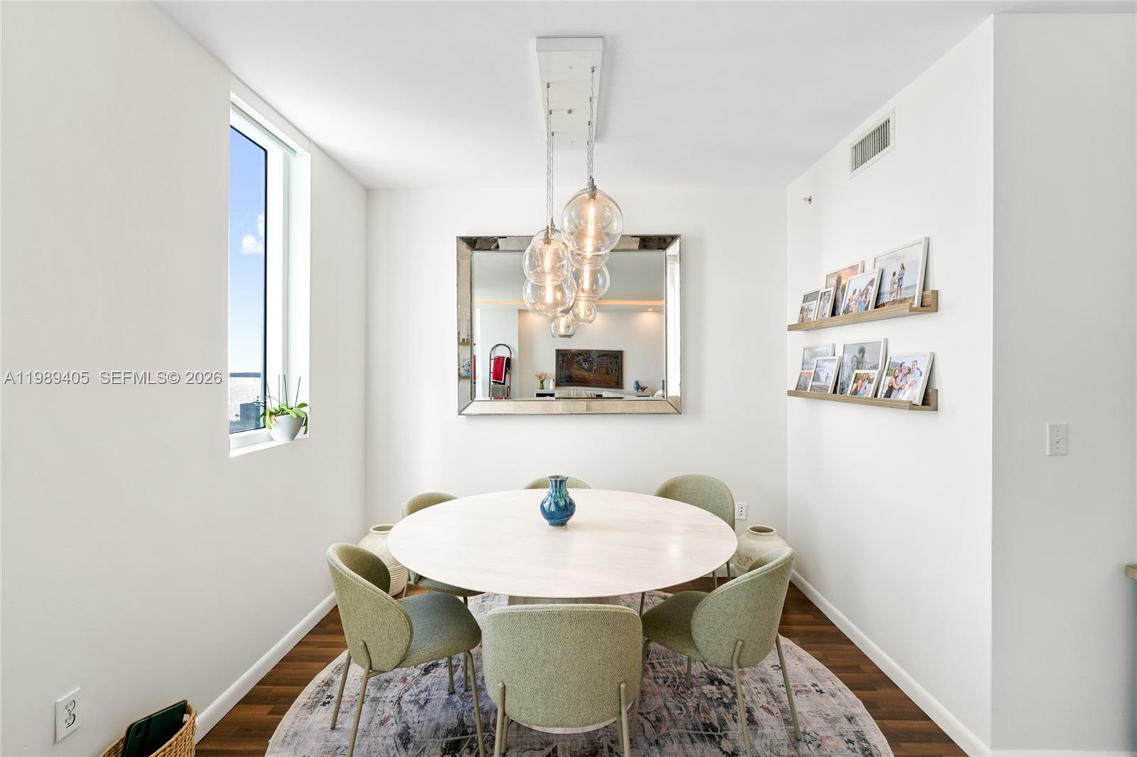 244 Biscayne Blvd #1703 Miami, FL 33132