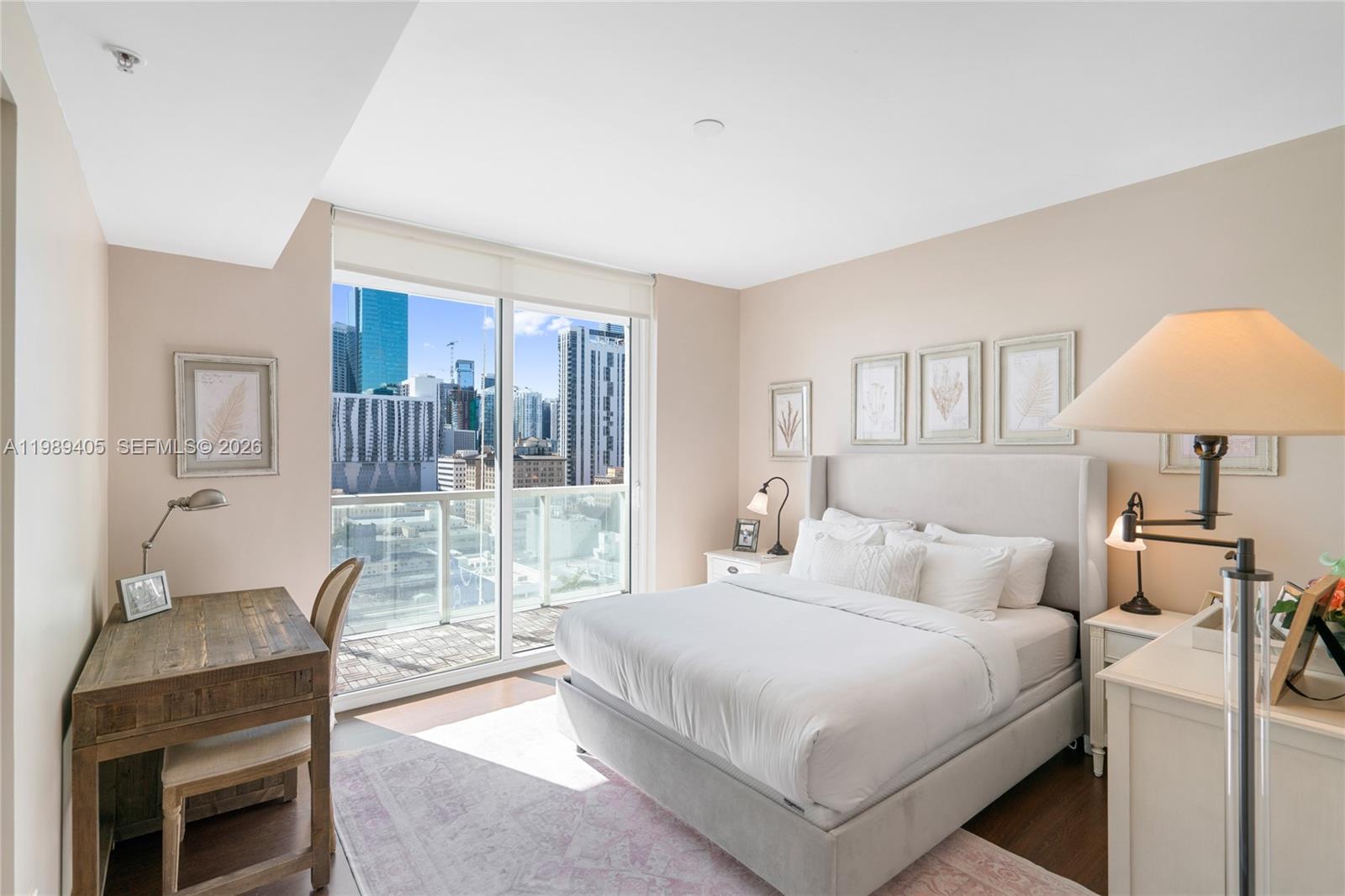 244 Biscayne Blvd #1703 Miami, FL 33132