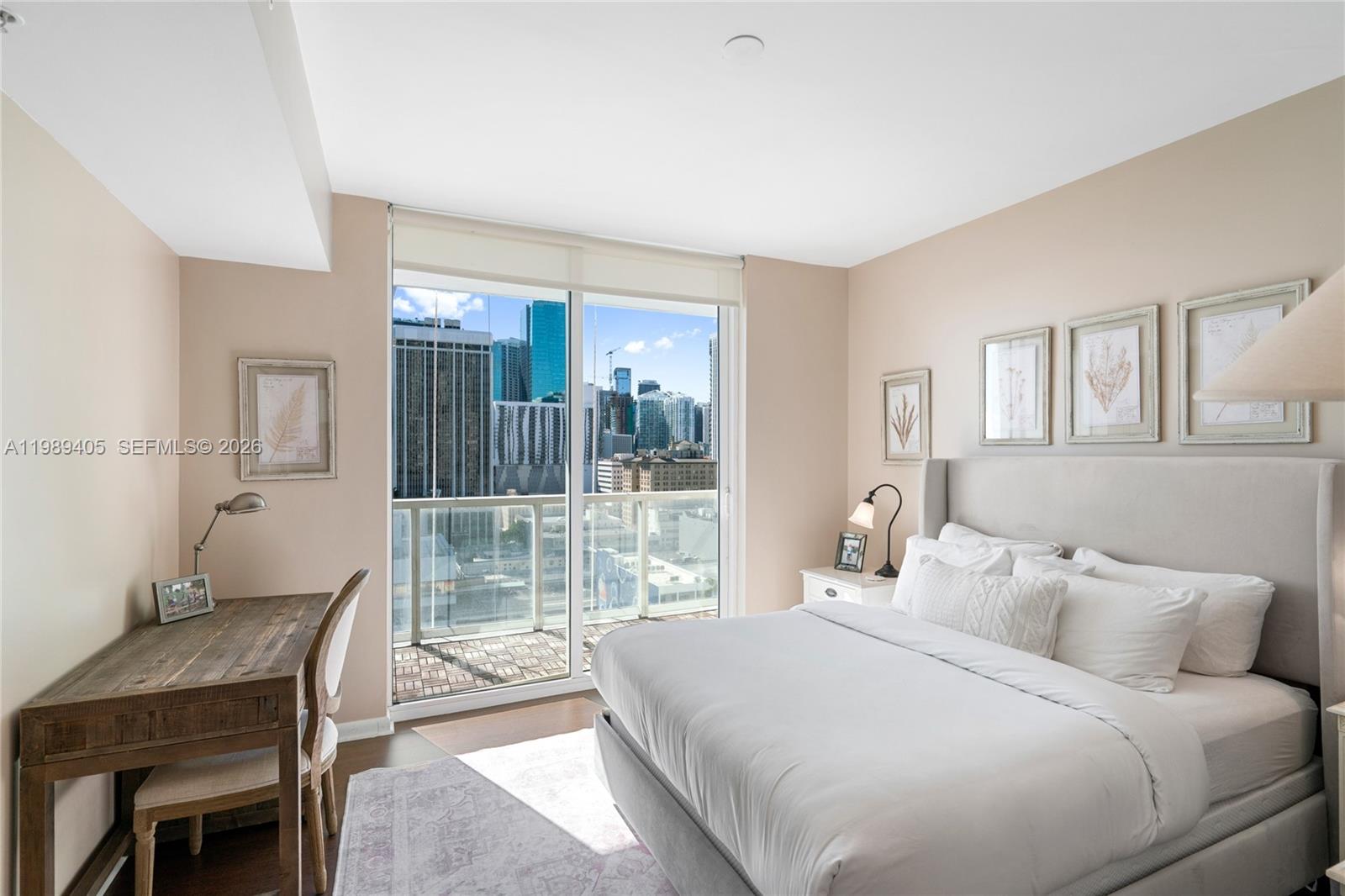 244 Biscayne Blvd #1703 Miami, FL 33132