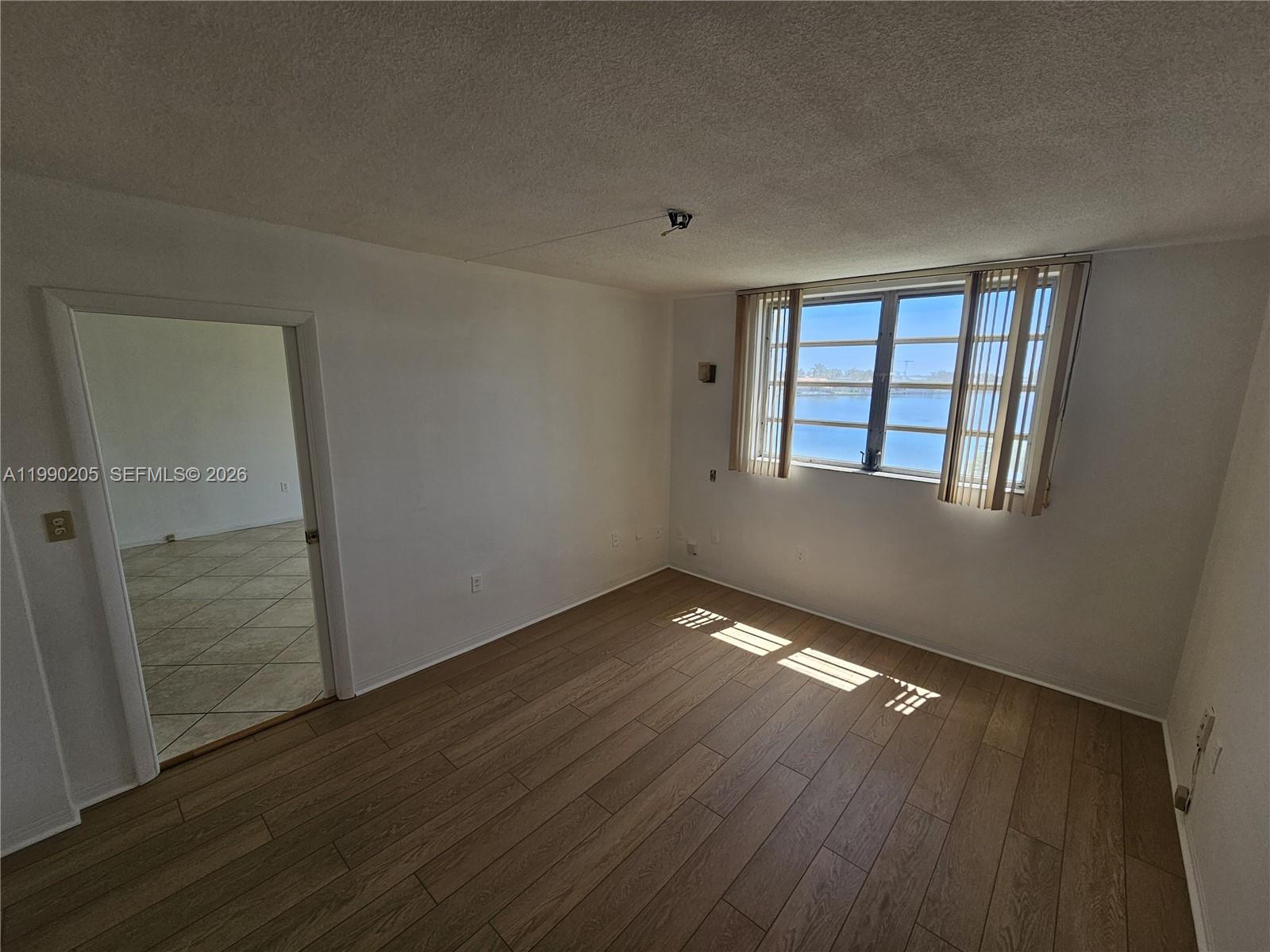 3020 Marcos Dr #S310 Aventura, FL 33160