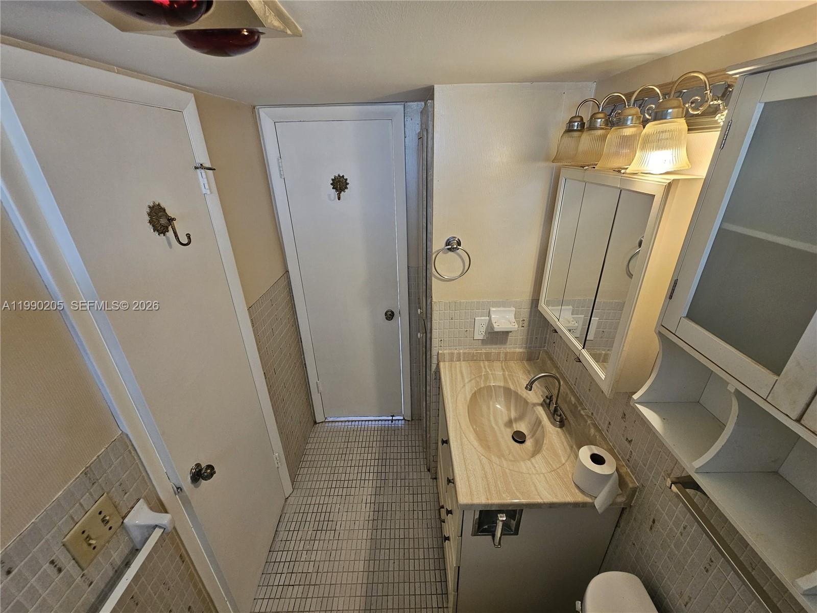 3020 Marcos Dr #S310 Aventura, FL 33160