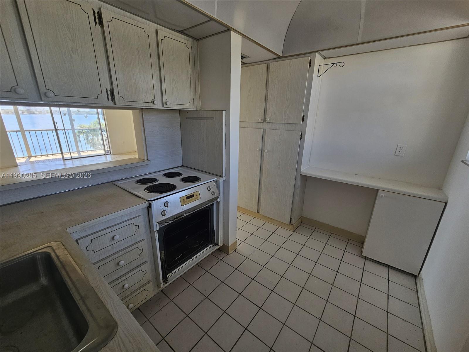 3020 Marcos Dr #S310 Aventura, FL 33160