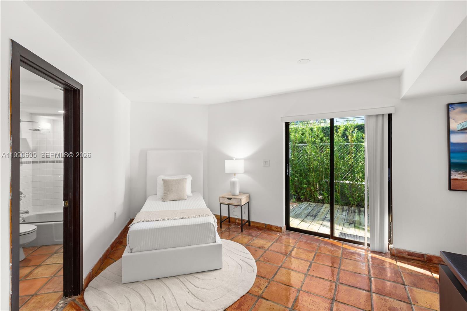 3520 Rockerman Rd Miami, FL 33133