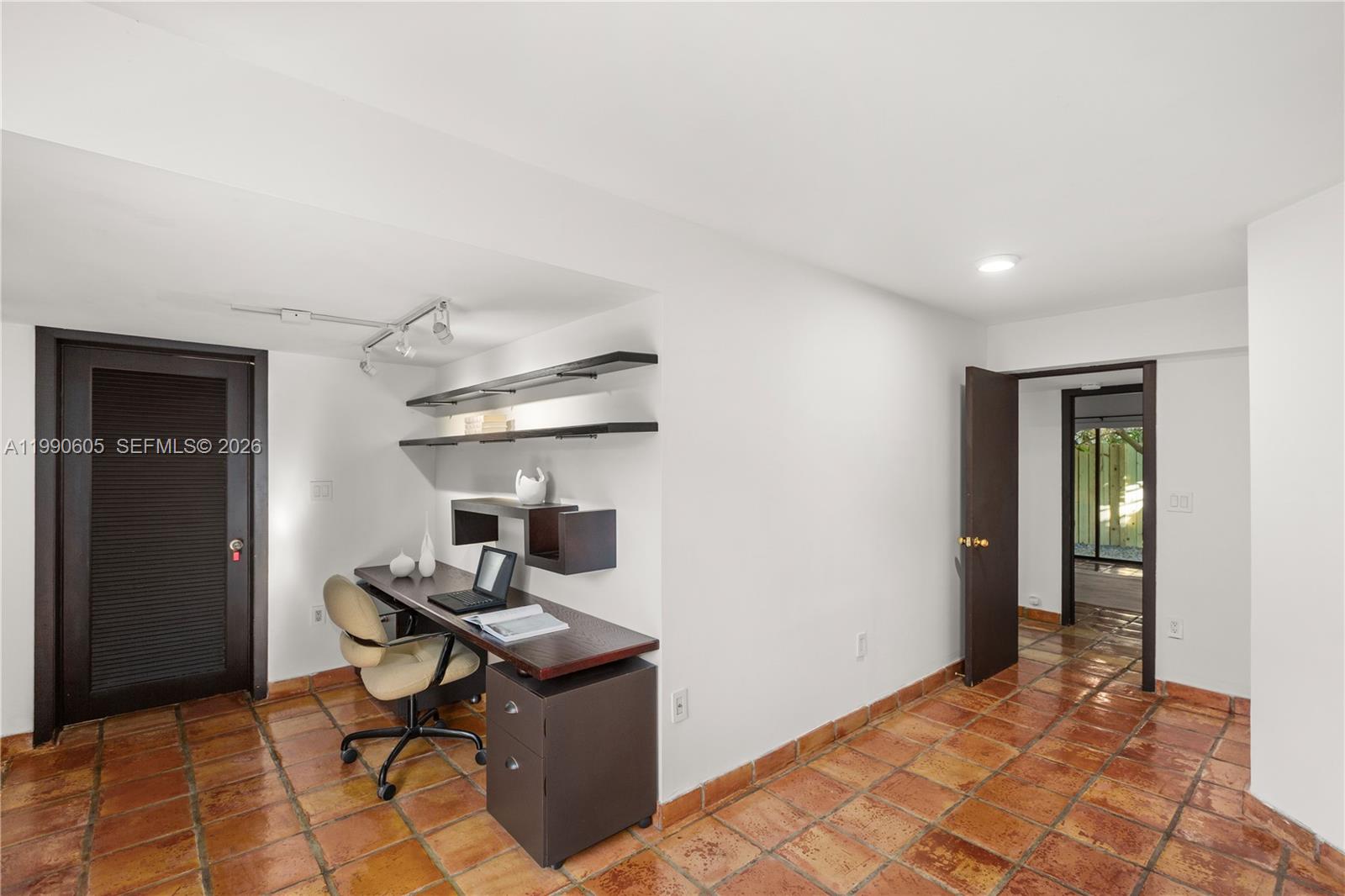 3520 Rockerman Rd Miami, FL 33133